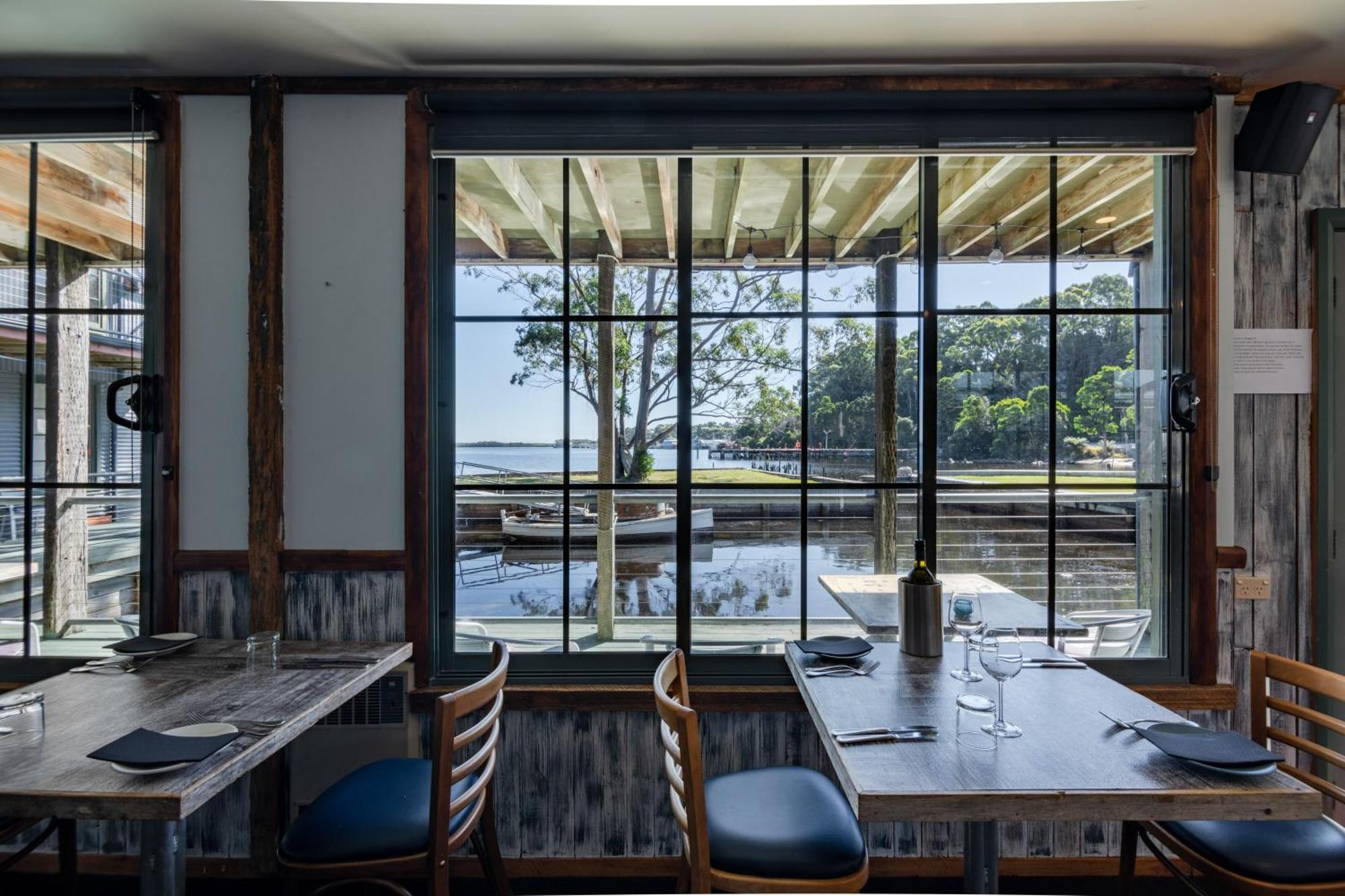 Risby Cove Boutique Hotel Strahan Εξωτερικό φωτογραφία