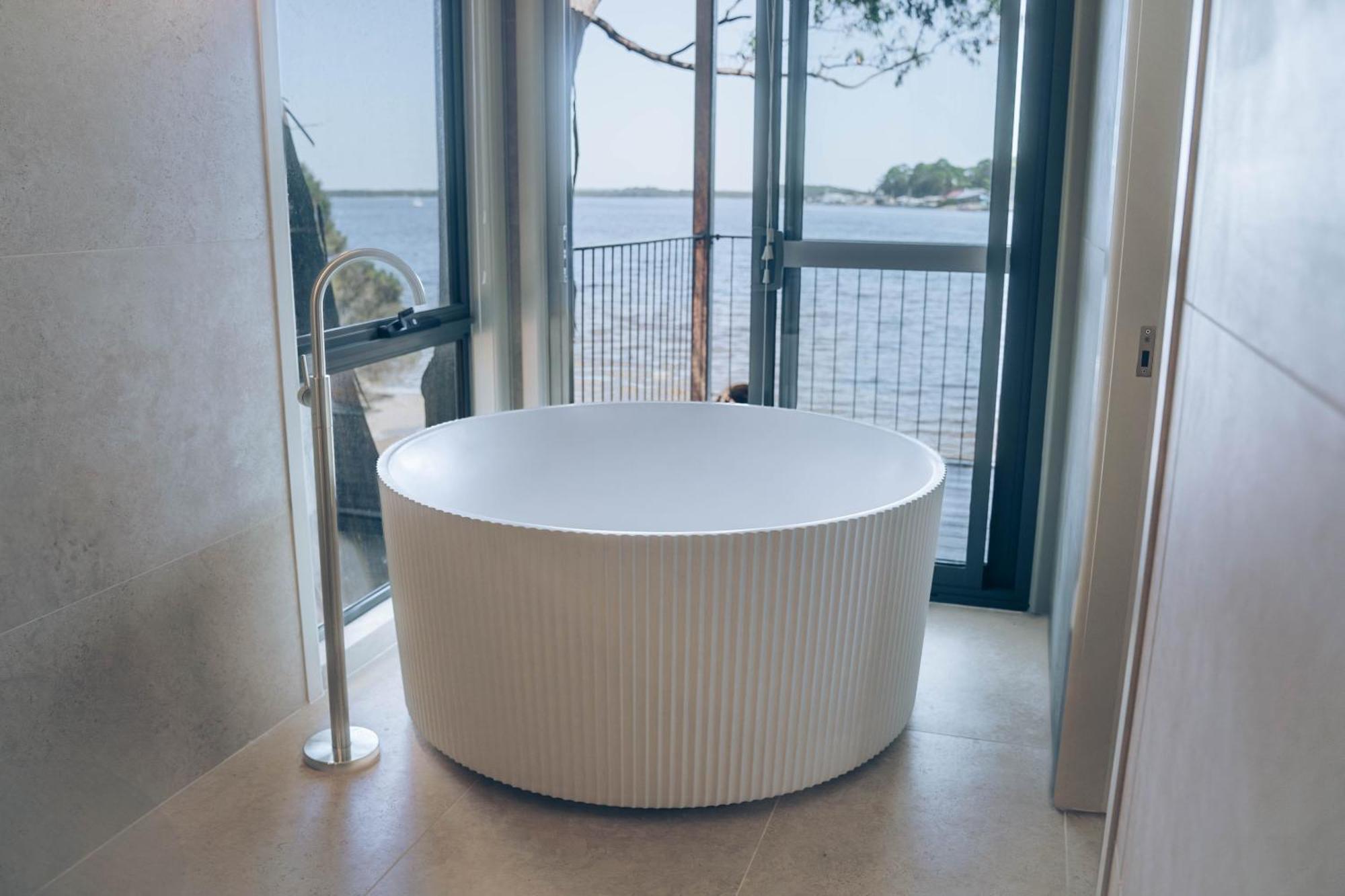 Risby Cove Boutique Hotel Strahan Εξωτερικό φωτογραφία