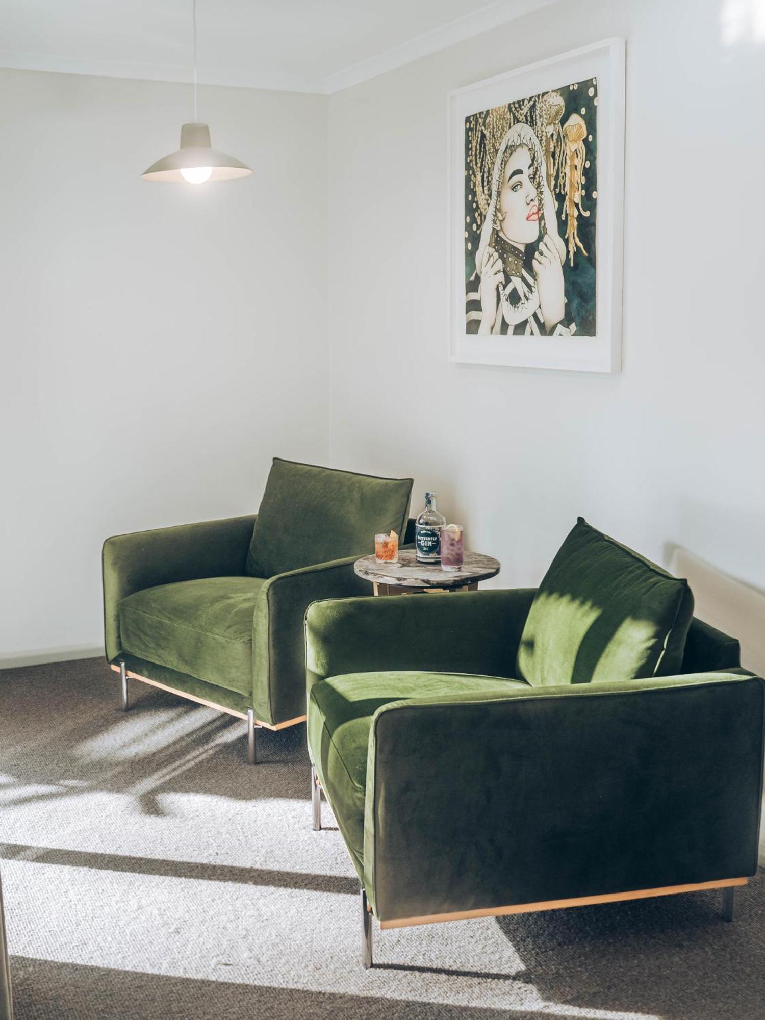 Risby Cove Boutique Hotel Strahan Εξωτερικό φωτογραφία